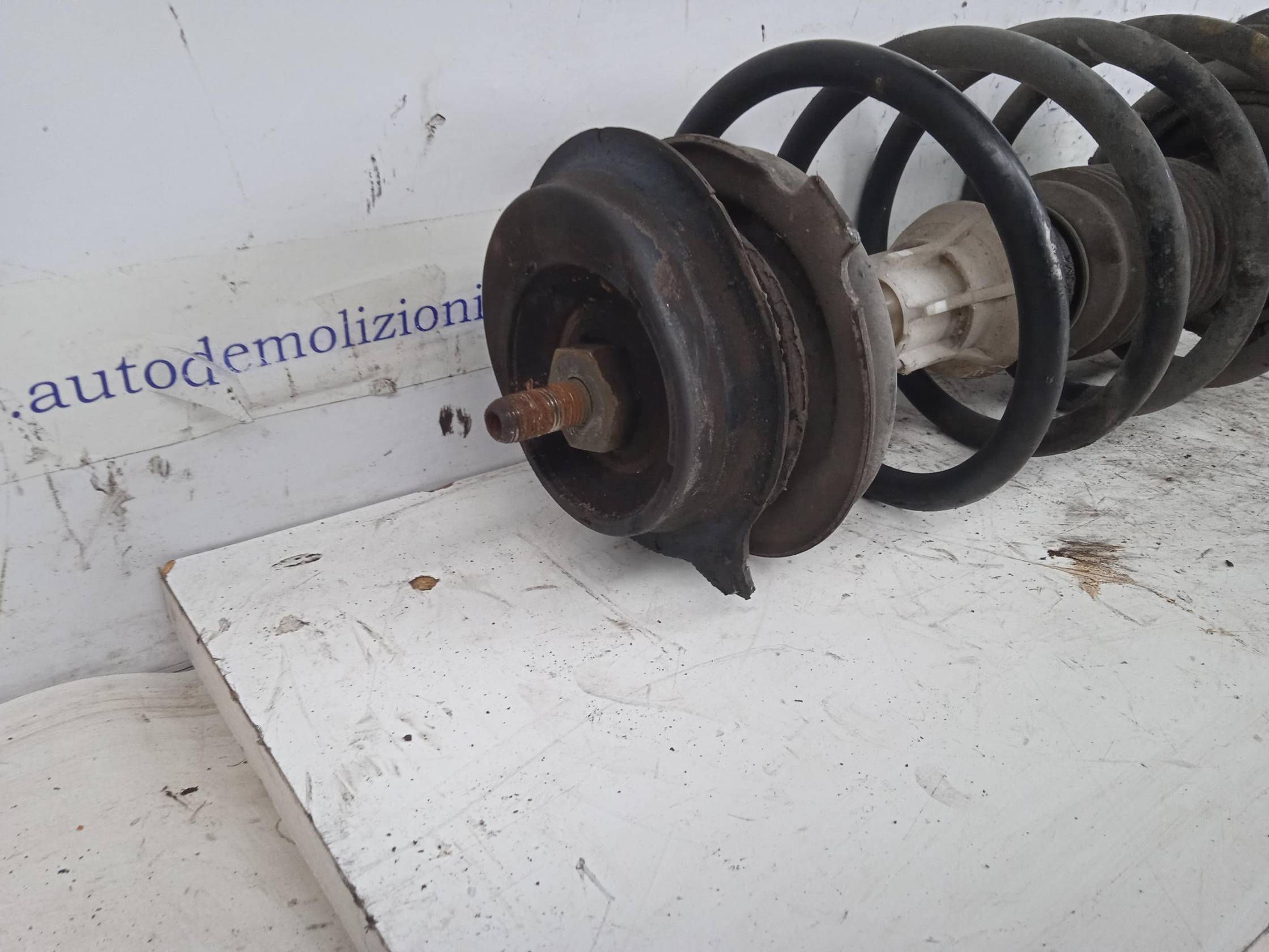 Ammortizzatore ant. dx.